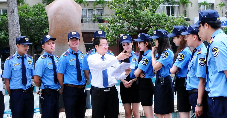 Dịch vụ bảo vệ ngày và đêm chuyên nghiệp nhất